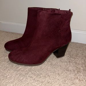 Women’s Boots Size 10